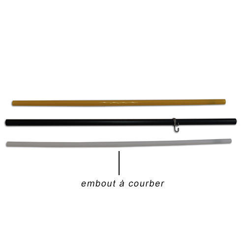 Kit de mât publicitaire démontable comprenant un tube orange, un tube noir avec crochet de tension et un embout à courber transparent en polycarbonate, isolé sur fond blanc.